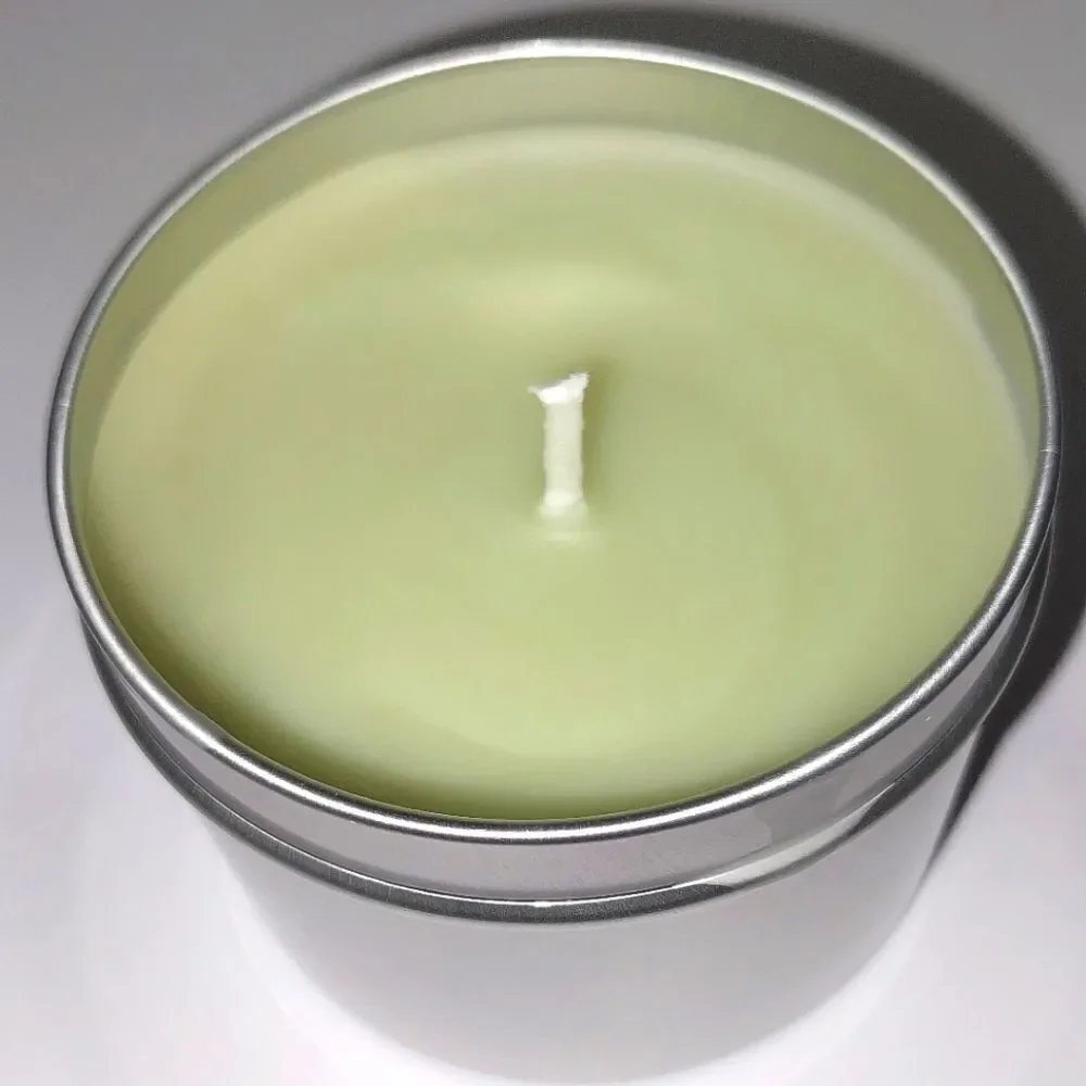 Handcrafted Fresh Lemon breeze candle 3oz